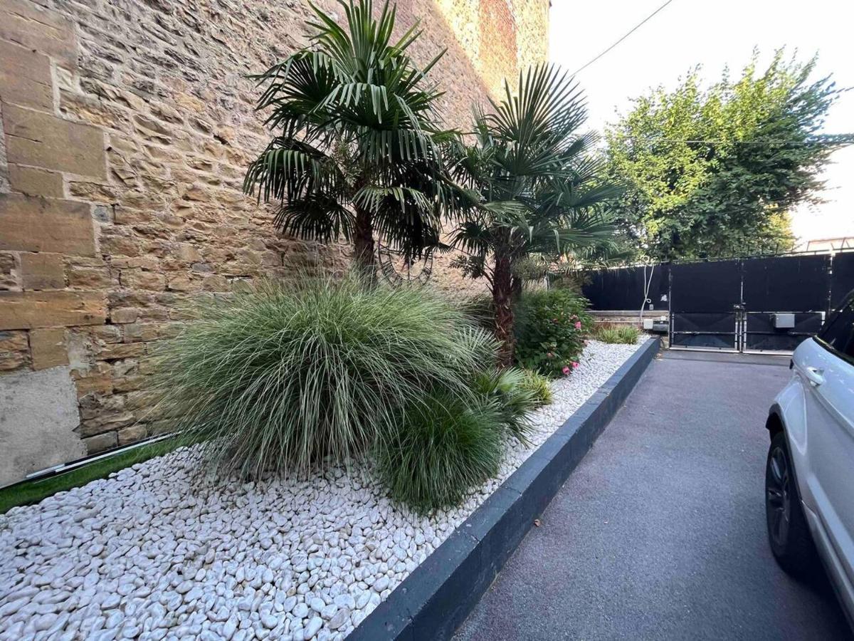 Chez Herve Et Nicky Charleville-Mezieres Exterior photo